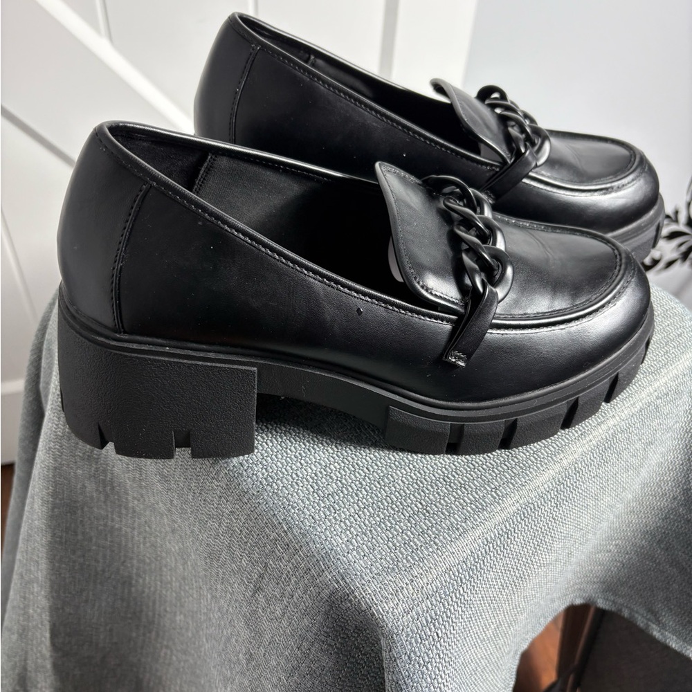 Torrid Chunky Platform Log Sole Penny Loafers Black Faux Leather Size 12WW - Picture 3 of 8
